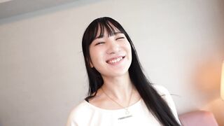 FC2-PPV-4583115 《德文》美女的习惯翻倒**黛妮，22岁★眼神闪烁4583115